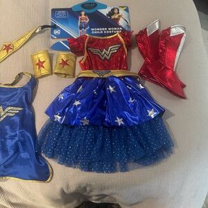 DC Wonder Woman Kids Costume 3/4T NEW